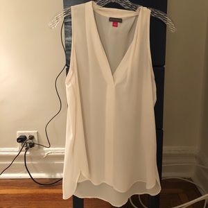 Vince Camuto V Neck Sleeveless Blouse